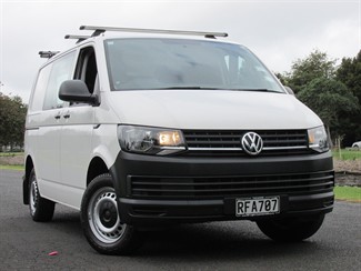 2019 Volkswagen Transporter - Thumbnail