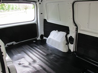 2022 Hyundai Staria - Thumbnail