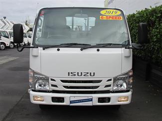 2019 Isuzu Elf - Thumbnail