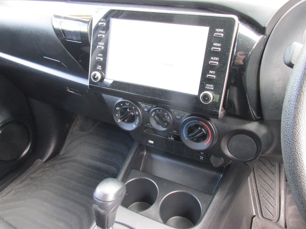 2022 Toyota Hilux