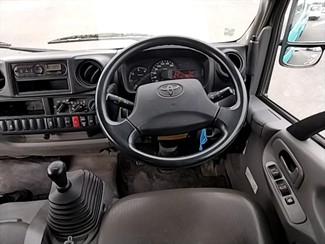 2018 Toyota Dyna - Thumbnail
