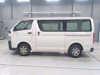 2020 Toyota Hiace - Thumbnail