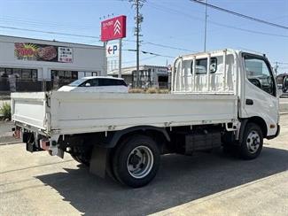 2018 Toyota Dyna - Thumbnail
