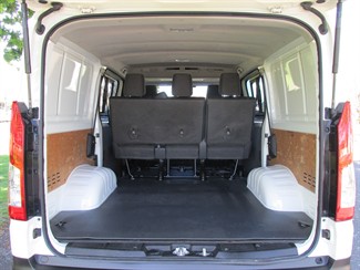 2020 Toyota Hiace - Thumbnail