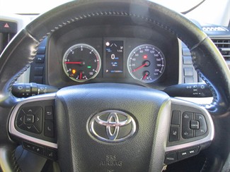 2020 Toyota Hiace - Thumbnail