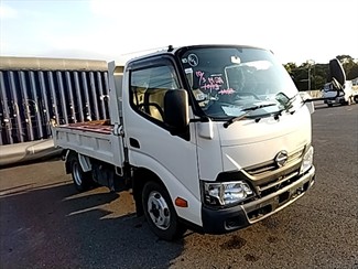 2018 Hino Dutro - Thumbnail