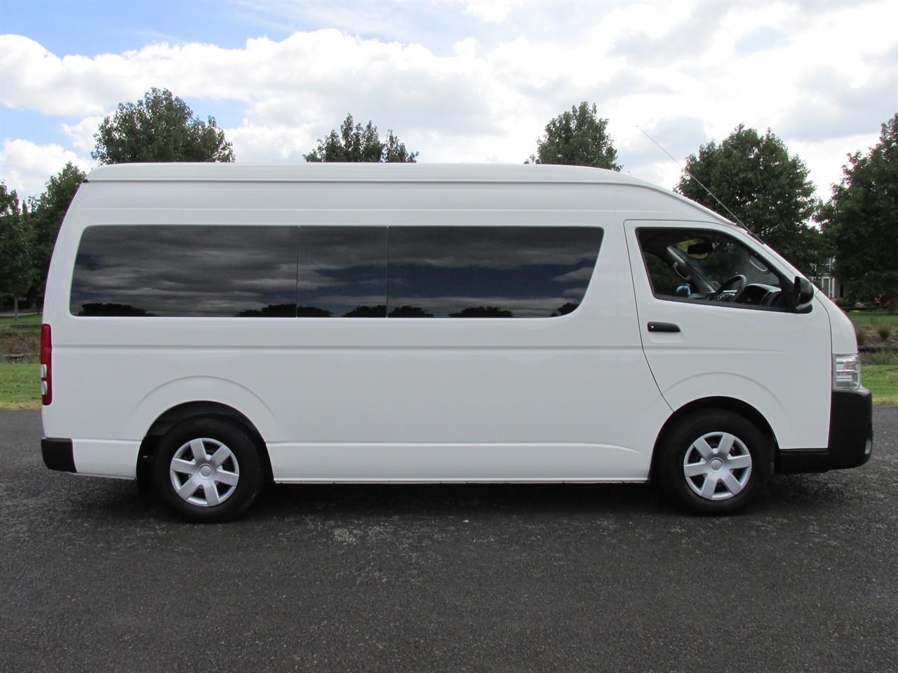 2017 Toyota Hiace