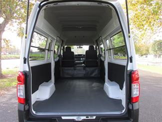 2020 Nissan NV350 - Thumbnail