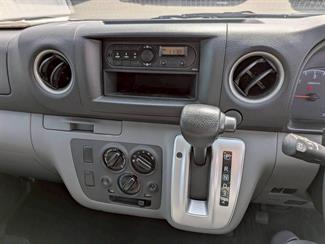 2020 Nissan NV350 - Thumbnail