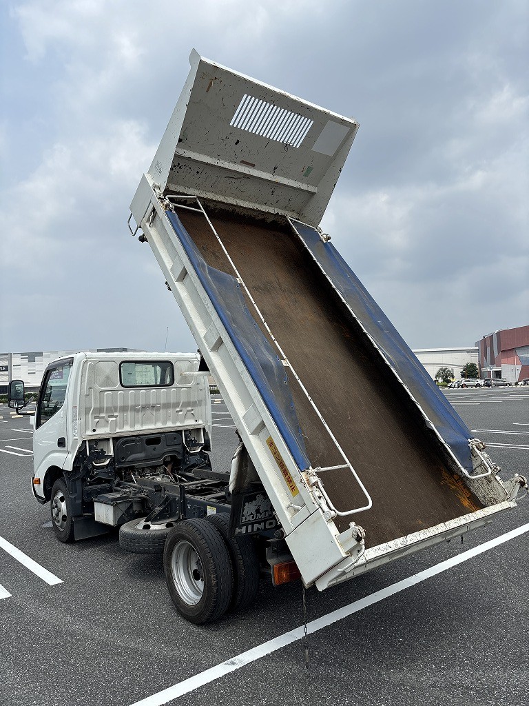 2019 Hino Dutro