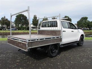 2021 Toyota Hilux - Thumbnail