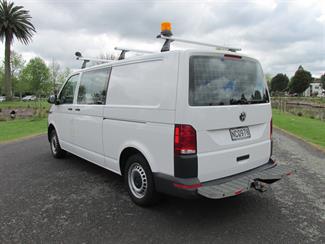 2020 Volkswagen Transporter - Thumbnail