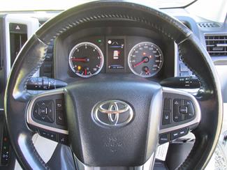 2021 Toyota Hiace - Thumbnail
