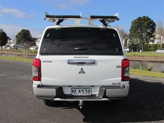 2021 Mitsubishi Triton - Thumbnail