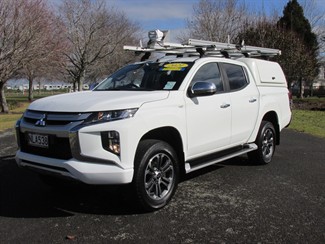 2021 Mitsubishi Triton - Thumbnail
