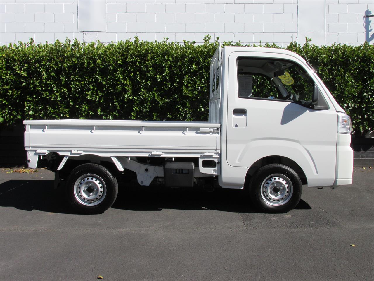 2023 Daihatsu Hijet