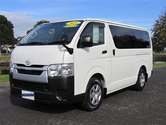 2021 Toyota Hiace - Thumbnail
