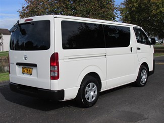 2021 Toyota Hiace - Thumbnail