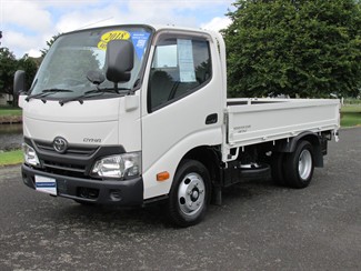 2018 Toyota Dyna - Thumbnail