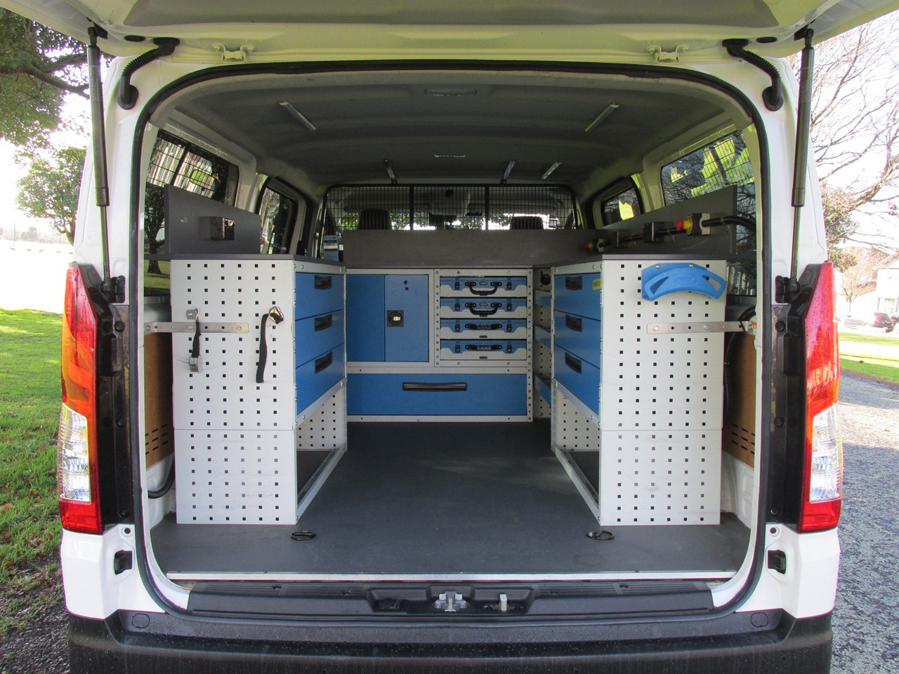 2021 Toyota Hiace