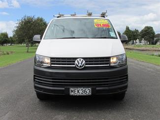 2019 Volkswagen Transporter - Thumbnail