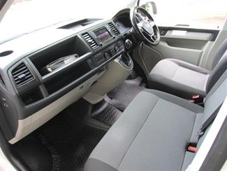 2019 Volkswagen Transporter - Thumbnail