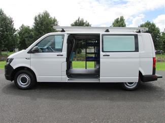 2019 Volkswagen Transporter - Thumbnail