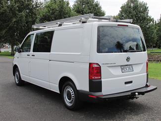 2019 Volkswagen Transporter - Thumbnail