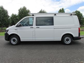 2019 Volkswagen Transporter - Thumbnail