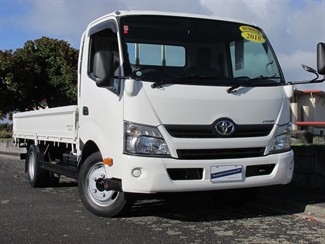 2018 Toyota Dyna - Thumbnail