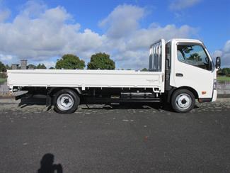 2018 Toyota Dyna - Thumbnail