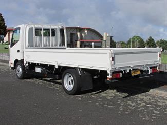 2018 Toyota Dyna - Thumbnail