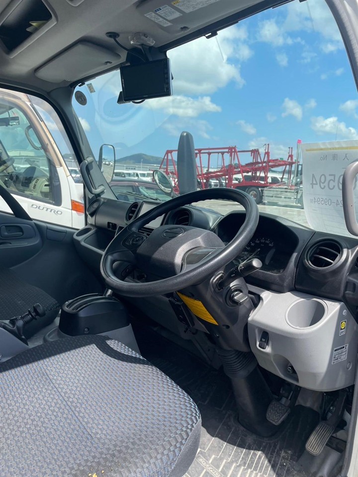 2020 Hino Dutro