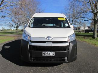 2021 Toyota Hiace - Thumbnail