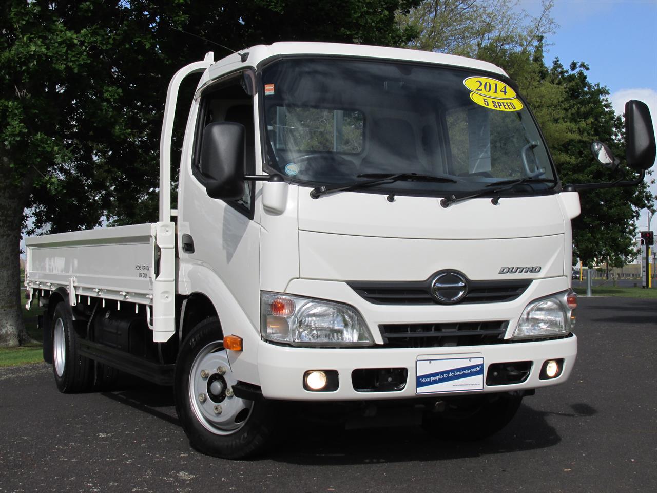 2014 Hino Dutro