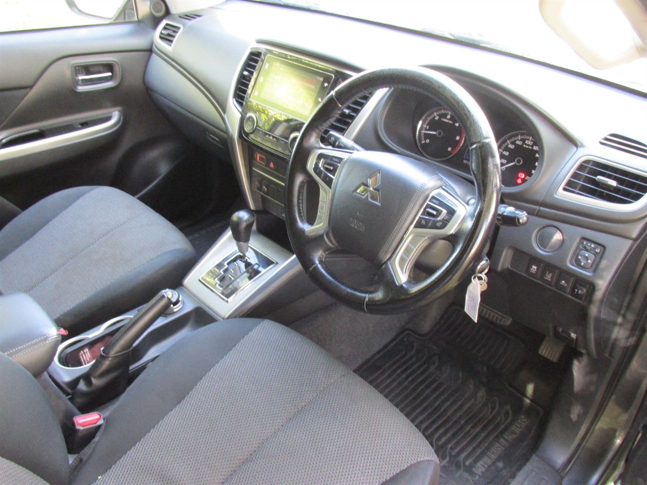 2022 Mitsubishi Triton