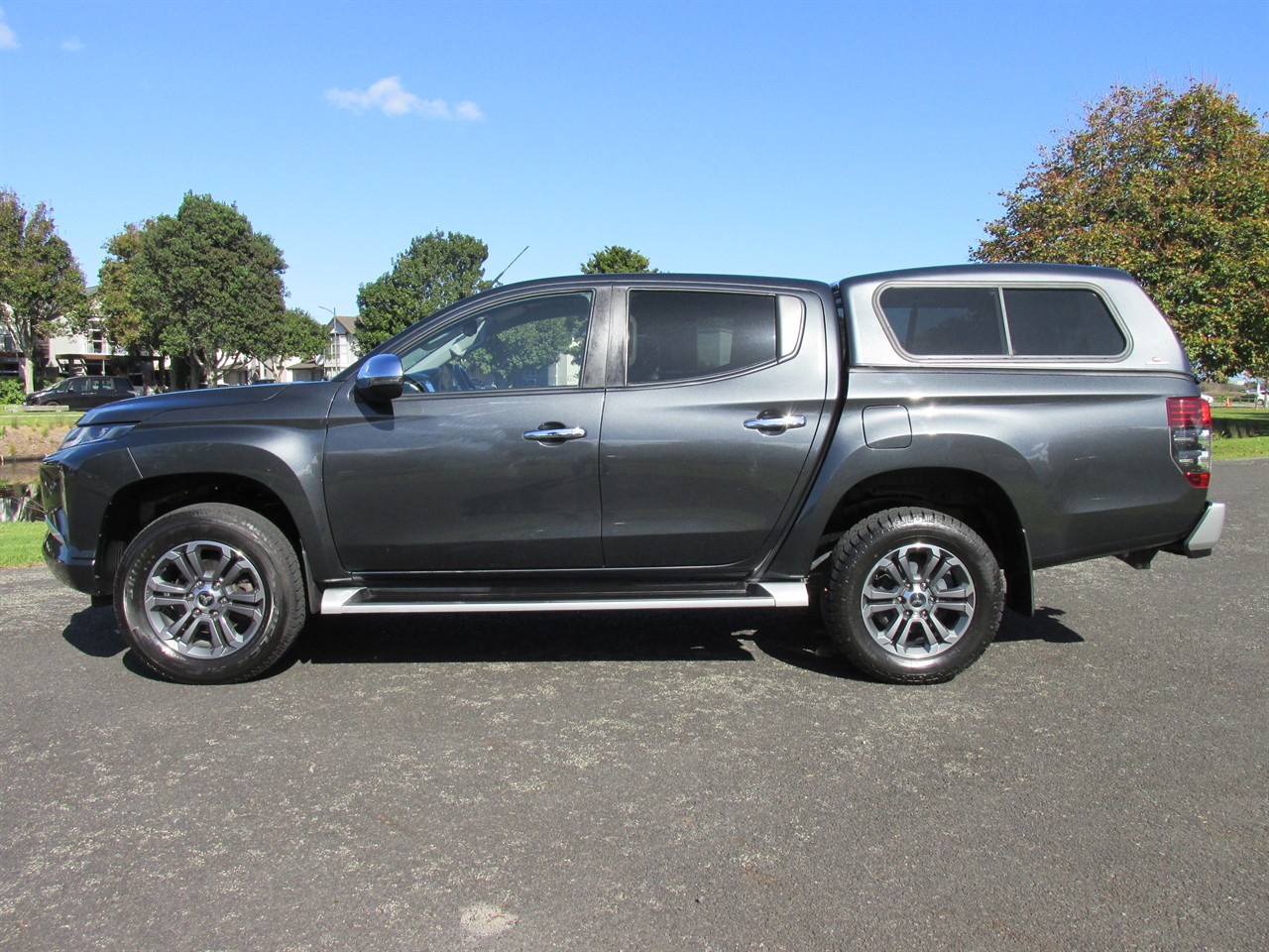 2022 Mitsubishi Triton