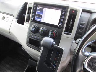 2020 Toyota Hiace - Thumbnail