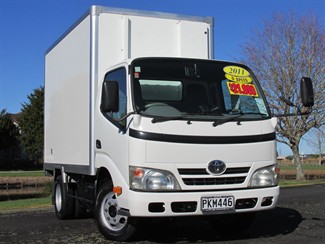 2011 Toyota Toyoace - Thumbnail