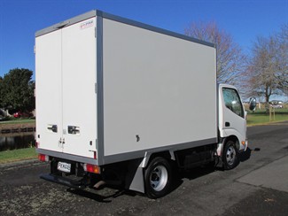 2011 Toyota Toyoace - Thumbnail