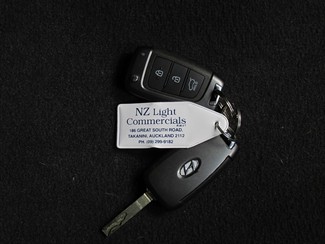 2022 Hyundai Staria - Thumbnail