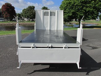 2017 Hino Dutro - Thumbnail