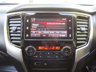 2022 Mitsubishi Triton - Thumbnail