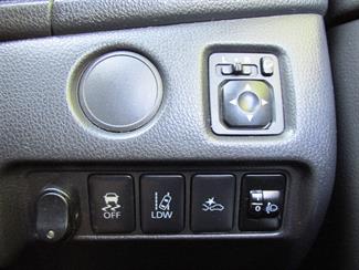 2022 Mitsubishi Triton - Thumbnail