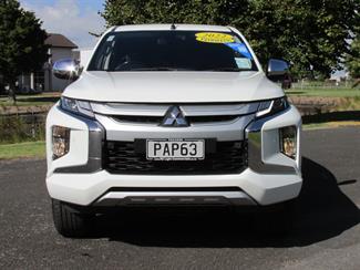 2022 Mitsubishi Triton - Thumbnail