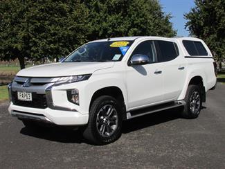 2022 Mitsubishi Triton - Thumbnail