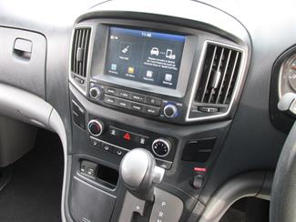 2021 Hyundai iLoad - Thumbnail