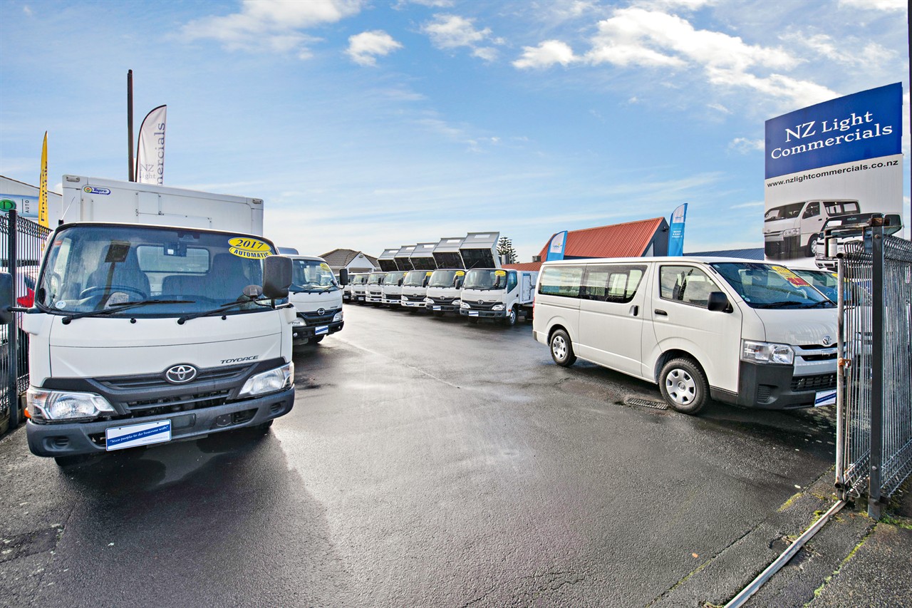 2022 Toyota Hiace