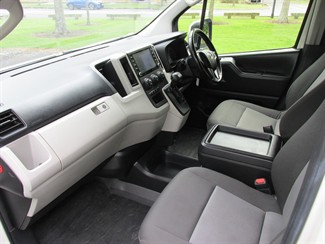 2021 Toyota Hiace - Thumbnail