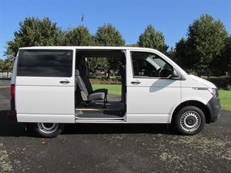 2022 Volkswagen Transporter - Thumbnail